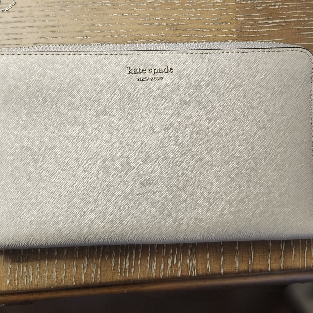Kate Spade Large Cream Wallet
